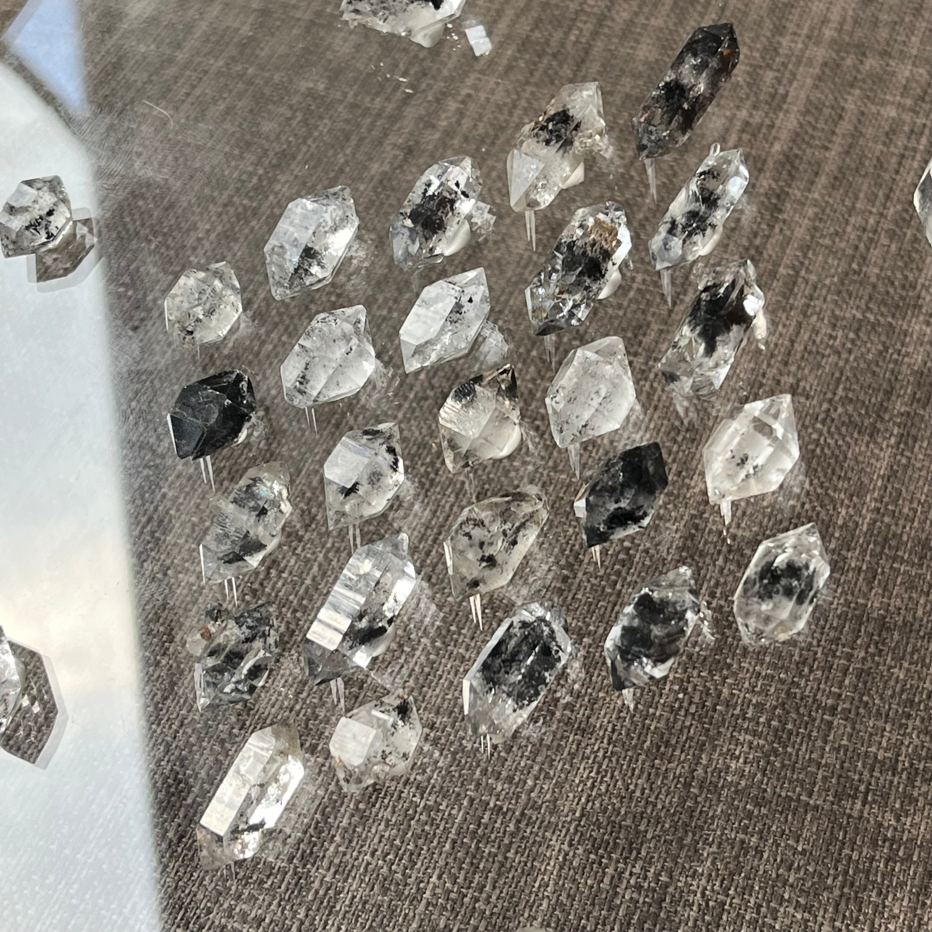 Mystery Mini Box – A/B-Grade Transparent Elestial Quartz with Hydrocarbon Inclusions