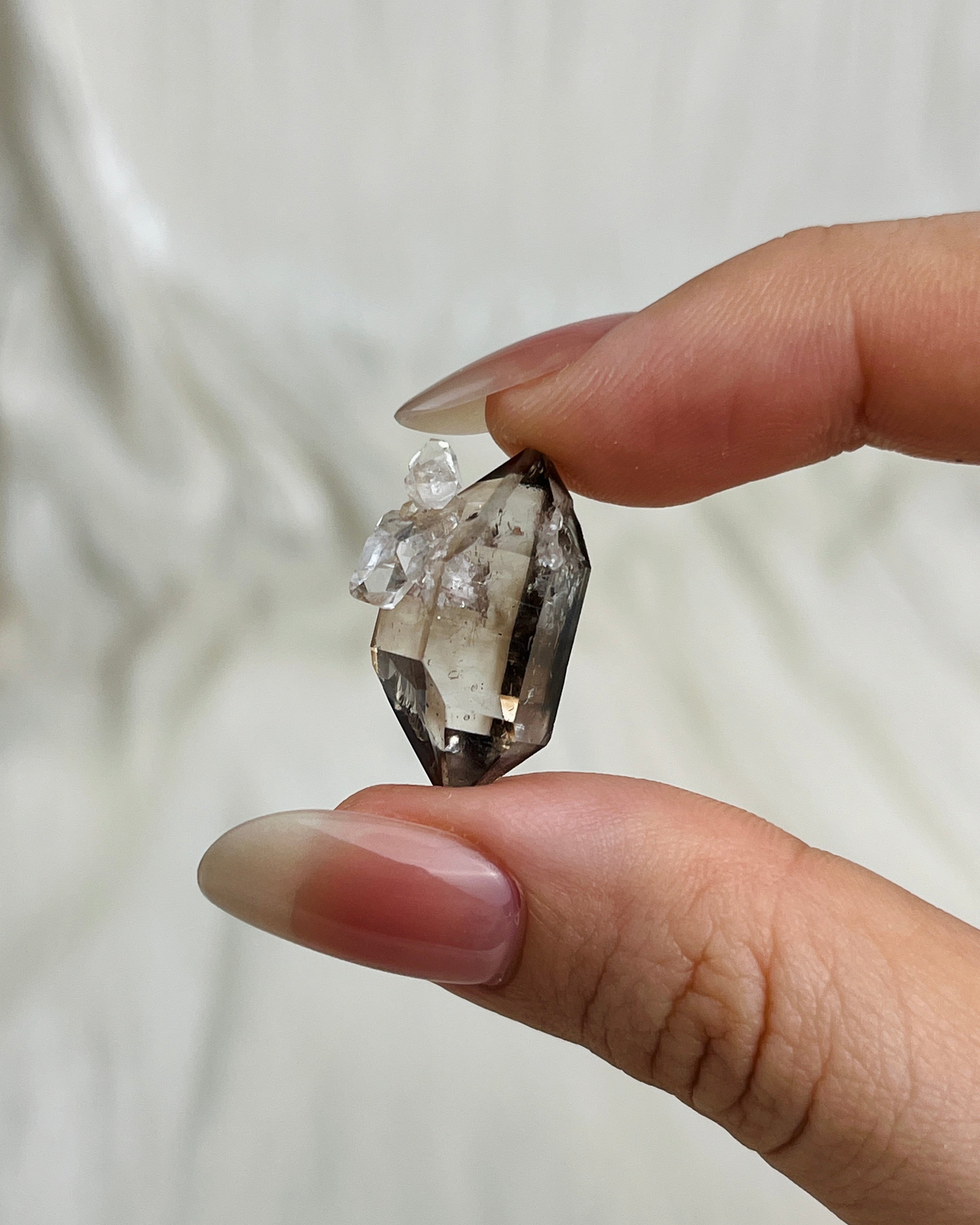 Champagne-colored Chongqing Diamond Quartz cluster with bright high-luster skin and clear double terminations from China2