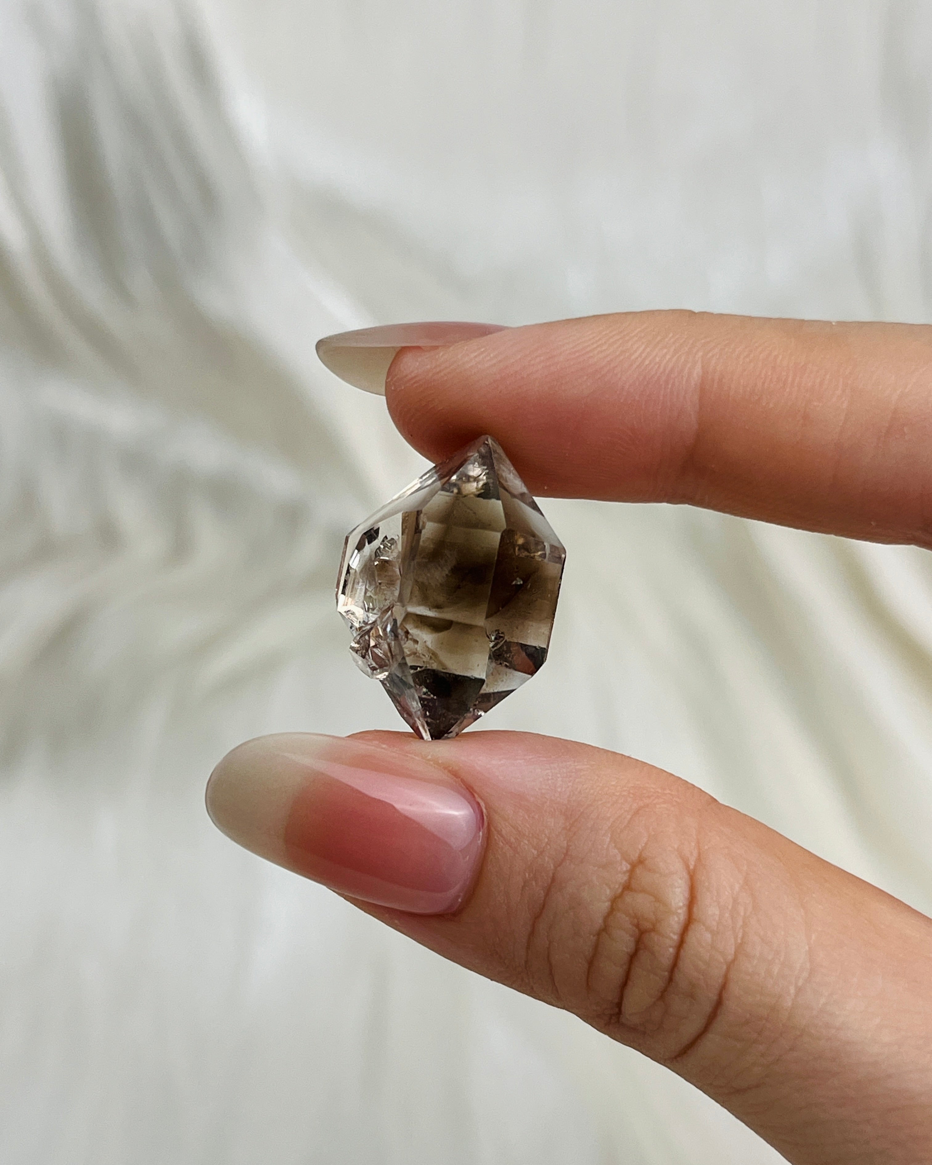 Champagne-colored Chongqing Diamond Quartz with two Isis faces and skeletal surface texture from China4