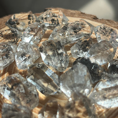 Mystery Mini Box – A/B-Grade Transparent Elestial Quartz with Hydrocarbon Inclusions