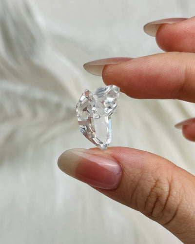 Water-clear Chongqing Diamond Quartz cluster with fingerprint rainbow inclusions and bright clarity from China4