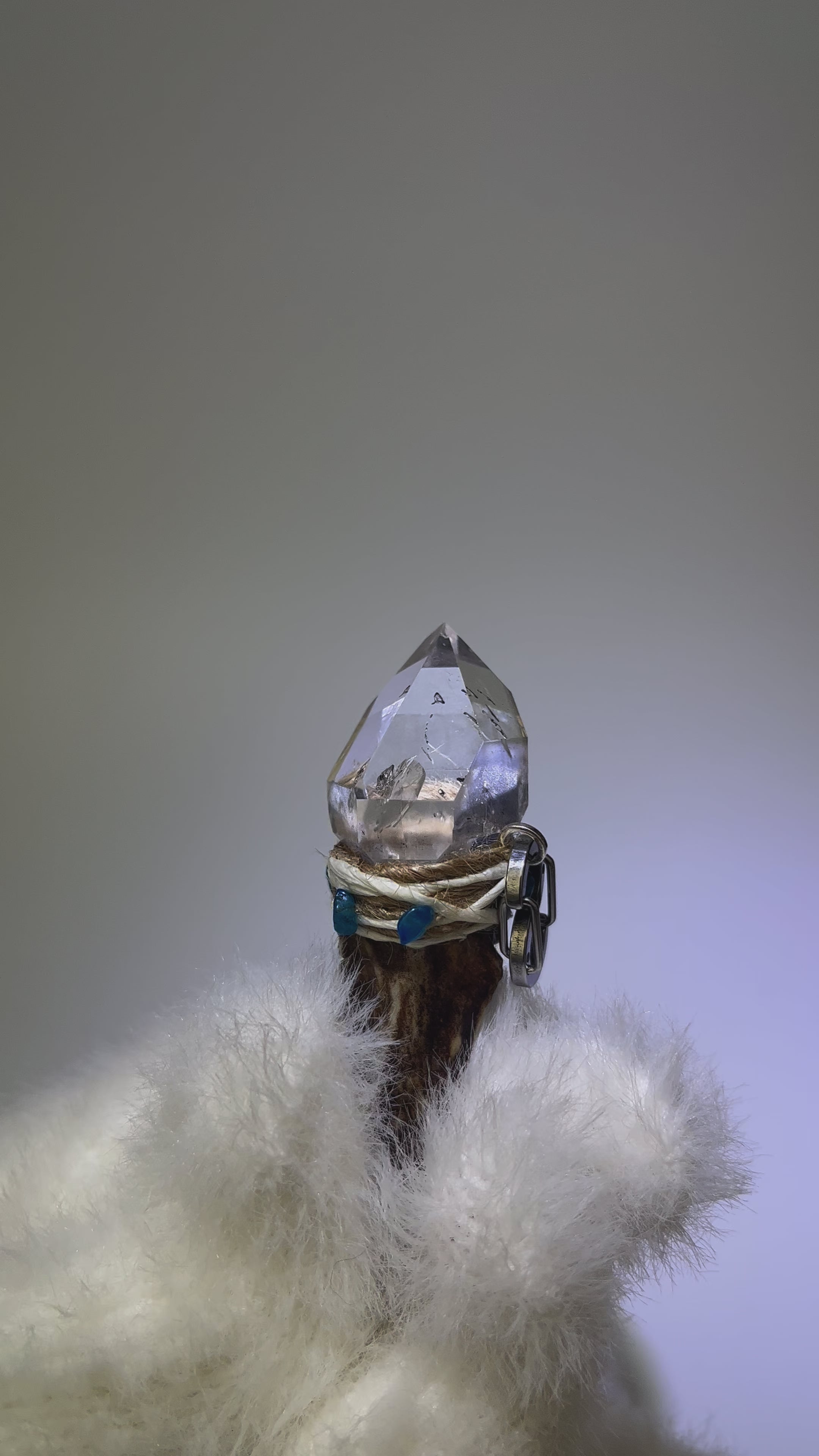 High-Clarity Phantom Antler Pendant – The Flow of Wisdom